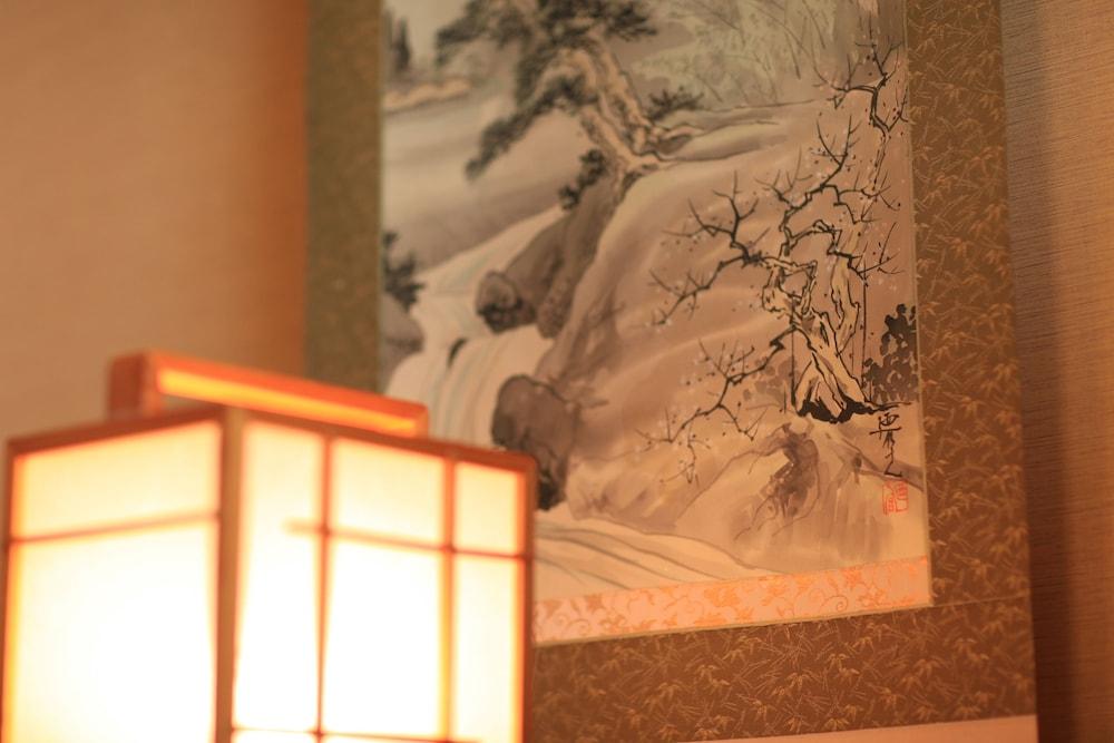 Bunka Koryu Kaikan 3* Hiroshima
